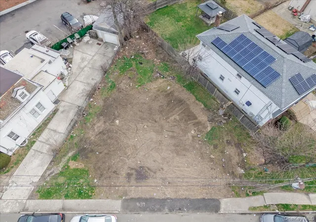 1st image of 43 Peninsula Blvd, Hempstead, NY 11550 | MLS# 975499