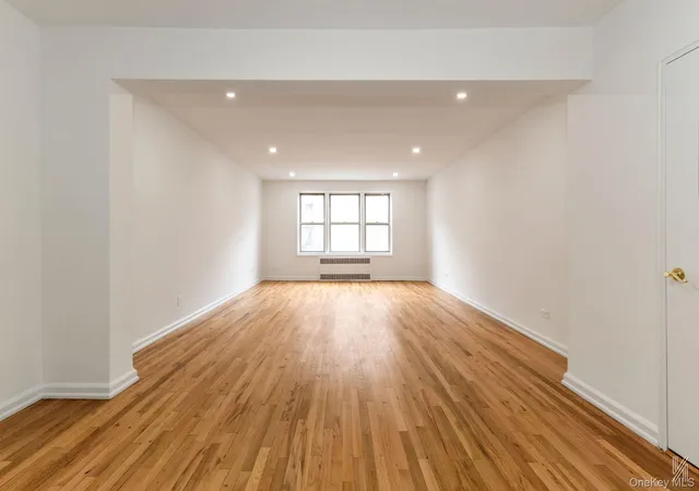 2nd image of 79 10 34th Ave #4U, Jackson Heights, NY 11372 | MLS# 975503