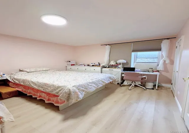 2nd image of 12010 85th Ave #4J, New York, NY 11415 | MLS# 975509