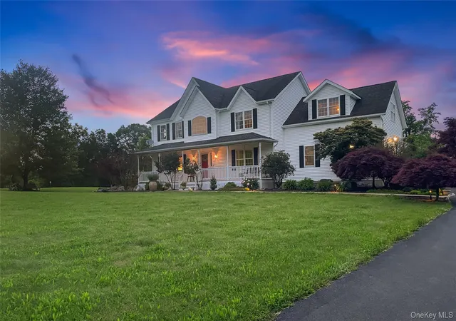 Photo 3 of Single family home for sale at 170 Dickerson Ave, Crawford, NY 12549 | MLS# 975612 | Listing updated on 2026-09-08