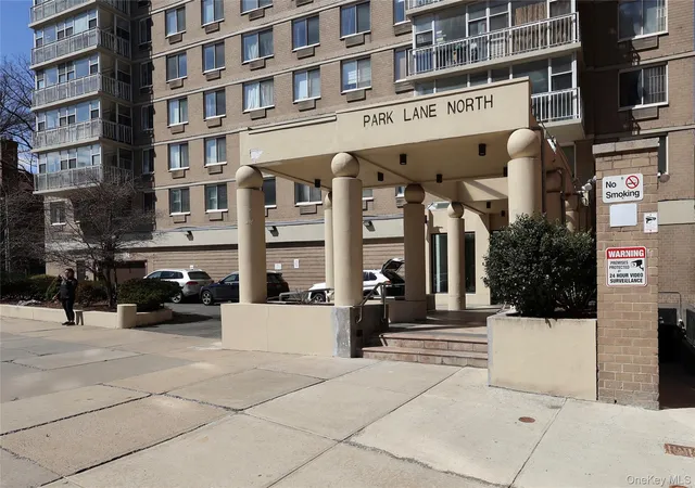 2nd image of 118 17 Union Turnpike #7D, New York, NY 11375 | MLS# 975677