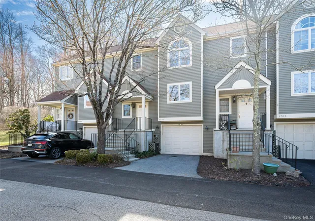 Homes for sale in Mount Kisco, NY | 1703 Regent Dr, Mount Kisco, NY 10549 | MLS# 975699
