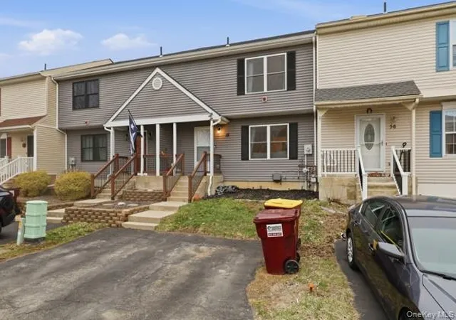 Homes for sale in Warwick (), NY | 58 Darin Rd, Warwick (), NY 10990 | MLS# 975738