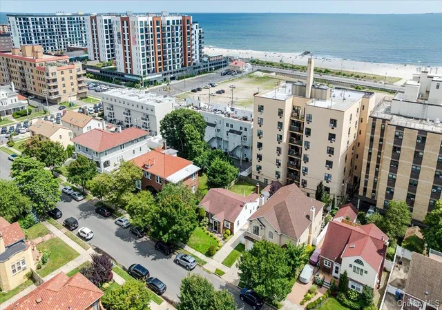 41st image of 40 E Penn St, Long Beach, NY 11561 | MLS# 975743