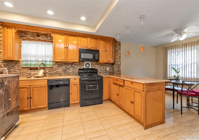 Photo 3 of Sale Pending at 92-24 219th Street, New York, NY 11428 | MLS# 975794 | Listing updated on 2026-09-19