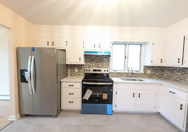 Homes for sale in Hyde Park, NY | 22 Prospect St, Hyde Park, NY 12580 | MLS# 975827