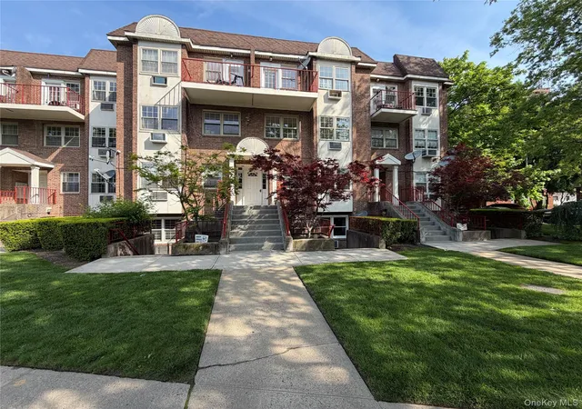 1st image of 172 39 Highland Ave #4H, Jamaica, NY 11432 | MLS# 976014