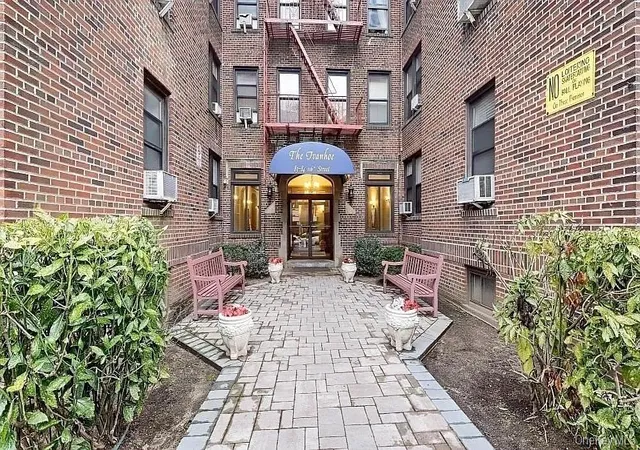 Photo 1 of Sale Pending at 8384 116th Street #5G, New York, NY 11415 | MLS# 976034 | Listing updated on 2026-07-22