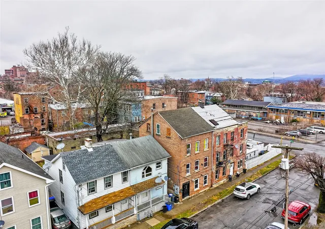3rd image of 114 W Parmenter St, Newburgh, NY 12550 | MLS# 976064