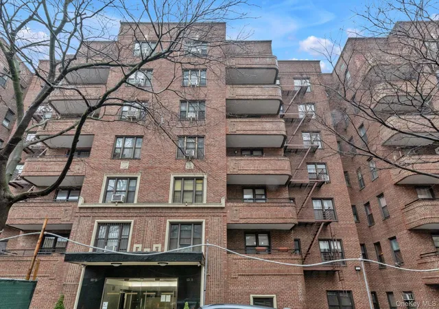 1st image of 123-35 82Nd Rd #5C, New York, NY 11415 | MLS# 976076