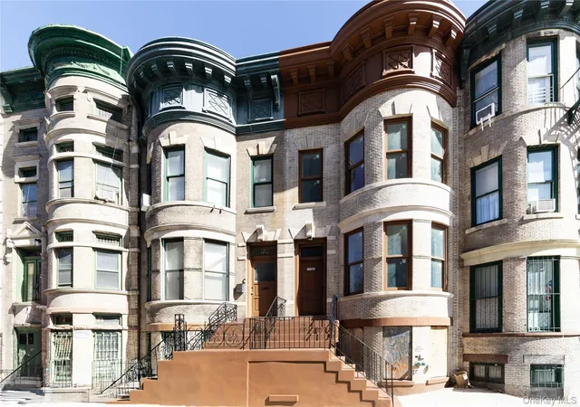 Photo 1 of Sale Pending at 1102 Jackson Ave, New York, NY 10456 | MLS# 976229 | Listing updated on 2026-04-16