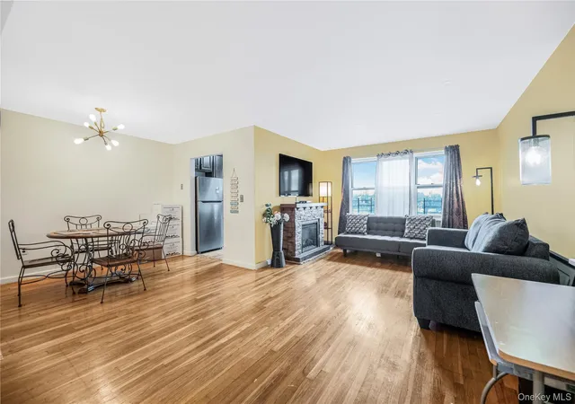 Photo 1 of Sale Pending at 11 Balint Dr #648, Yonkers, NY 10710 | MLS# 976235 | Listing updated on 2026-09-19