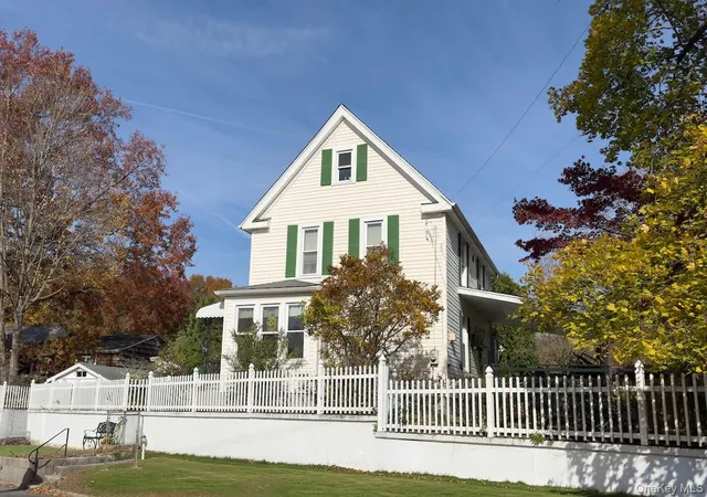 Photo 1 of Sale Pending at 30 Blanchard Ave, Dobbs Ferry, NY 10522 | MLS# 976274 | Listing updated on 2026-09-19