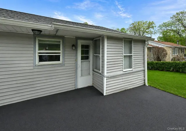 Homes for sale in Blooming Grove, NY | 19 Beverly Trl, Blooming Grove, NY 10950 | MLS# 976302
