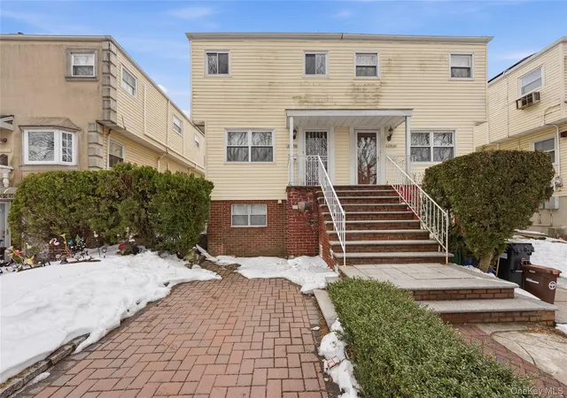 Photo 1 of Sale Pending at 25552 148th Drive, New York, NY 11422 | MLS# 976390 | Listing updated on 2026-04-08