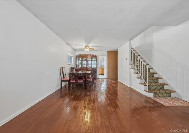 Photo 3 of Sale Pending at 25552 148th Drive, New York, NY 11422 | MLS# 976390 | Listing updated on 2026-04-08