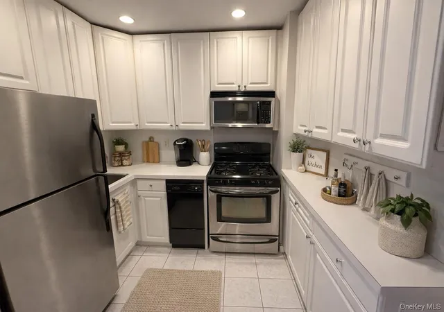 Photo 3 of House for sale at 133 Beach 120th St #2C, New York, NY 11694 | MLS# 976415 | Listing updated on 2026-06-22