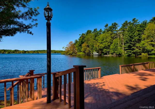 Photo 4 of Single family home for sale at 238 Lakeview Dr Rd, Highland, NY 12743 | MLS# 976488 | Listing updated on 2026-07-10