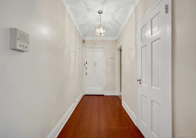 3rd image of 3 Park Ln #3H, Mount Vernon, NY 10552 | MLS# 976502