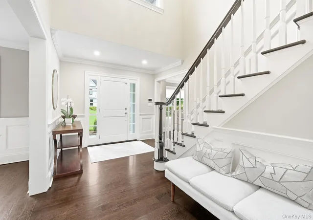 Homes for sale in Scarsdale, NY | 11 Mayflower Rd, Scarsdale, NY 10583 | MLS# 976512