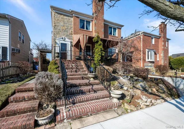 1st image of 307 W Penn St, Long Beach, NY 11561 | MLS# 976513