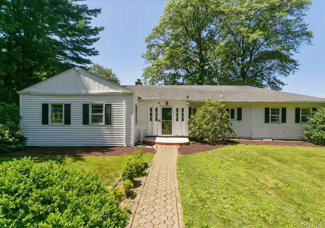 Homes for sale in Greenburgh, NY | 1 Beaufort St, Greenburgh, NY 10607 | MLS# 976522