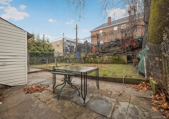 4th image of 13 Beach St, Mount Vernon, NY 10550 | MLS# 976551