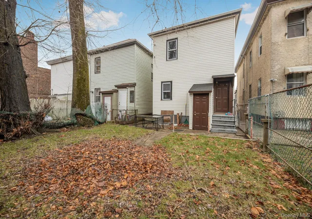 5th image of 13 Beach St, Mount Vernon, NY 10550 | MLS# 976551