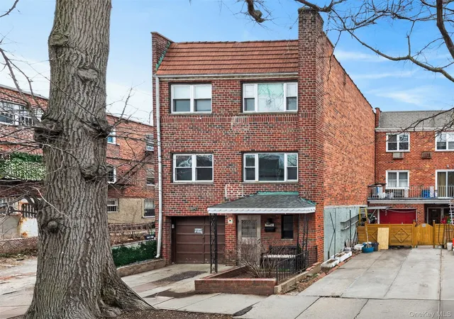 Photo 1 of Sale Pending at 147 50 Barclay Ave, New York, NY 11355 | MLS# 976594 | Listing updated on 2026-07-19