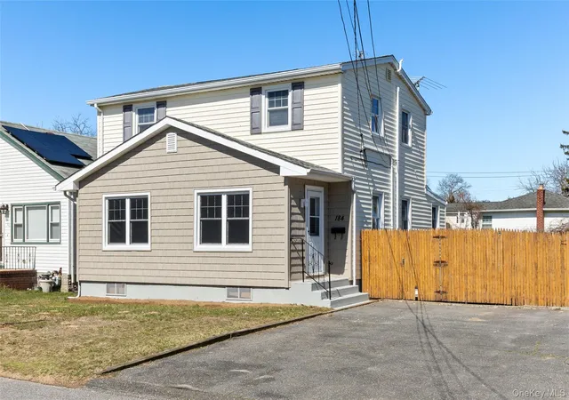 1st image of 184 Dallas St, Lindenhurst, NY 11757 | MLS# 976613