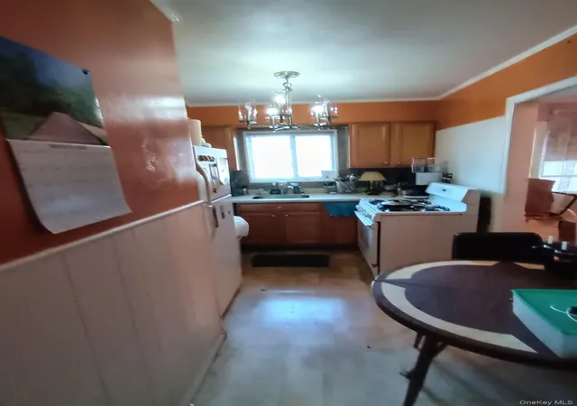 Photo 3 of Sale Pending at 11635 167th Street, New York, NY 11434 | MLS# 976618 | Listing updated on 2026-09-19