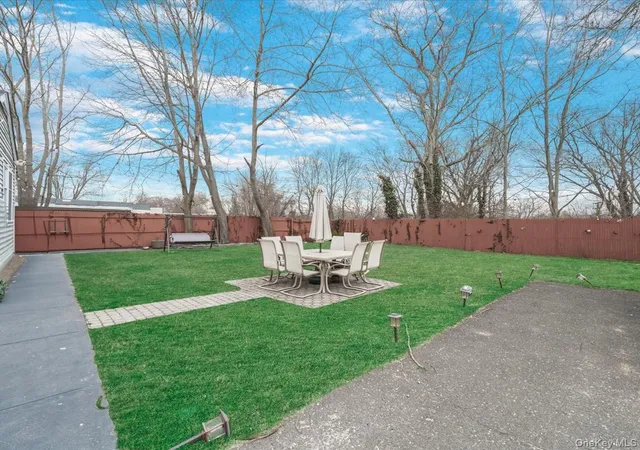 5th image of 53 River Ave, Patchogue, NY 11772 | MLS# 976627