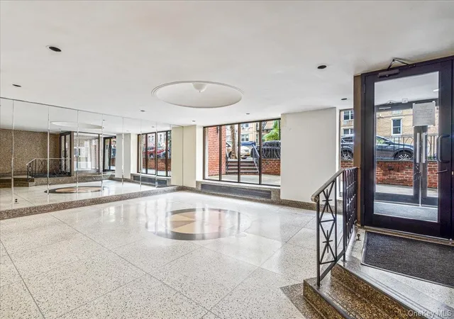 2nd image of 14215 Franklin Ave #3A, Flushing, NY 11355 | MLS# 976718