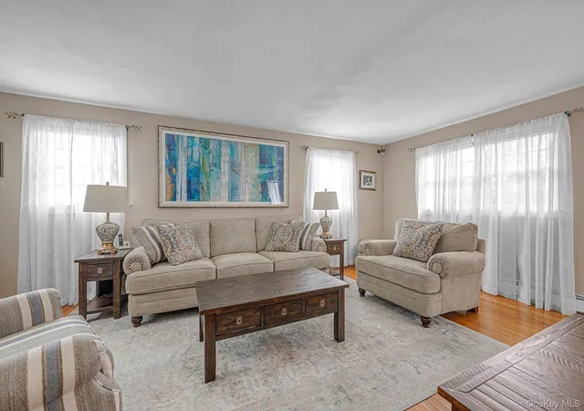 2nd image of 1393 Lombardy Blvd, Bay Shore, NY 11706 | MLS# 976724
