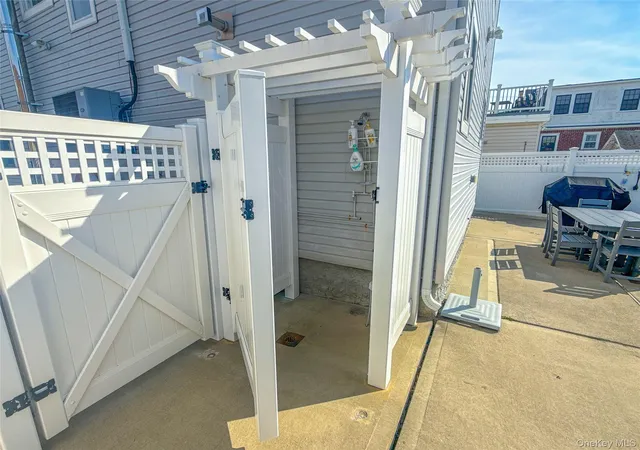 Photo 21 of Single family home for sale at 97 Cedarhurst Ave, Hempstead, NY 11569 | MLS# 976735 | Listing updated on 2026-10-10