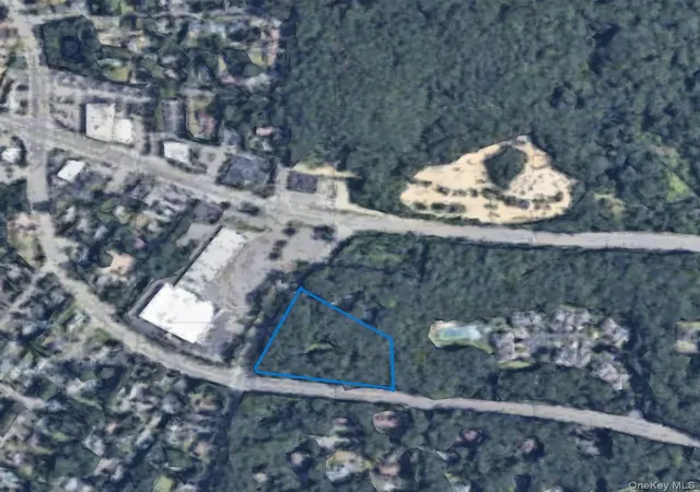 1st image of 684 Old Country Rd, Huntington, NY 11746 | MLS# 976779