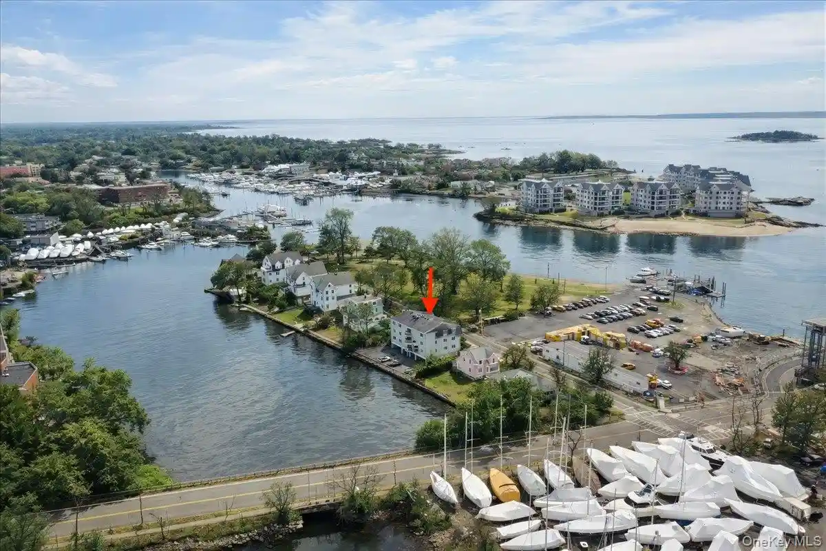 Listing Photo 22 - Condo for sale in 37 Harbor Ln located at 37 Harbor Ln, New Rochelle, NY 10805 - Unit #2A