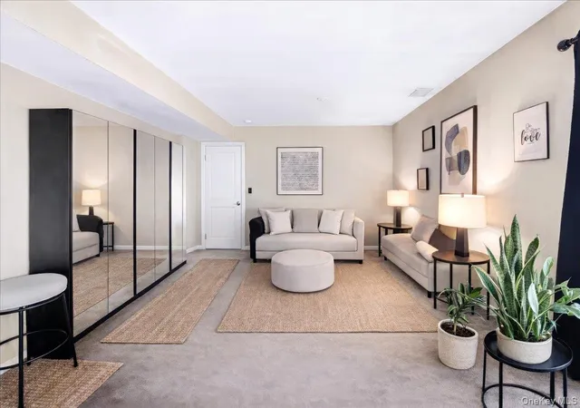 Homes for sale in New Rochelle, NY | 37 Harbor Ln #2A, New Rochelle, NY 10805 | MLS# 976785