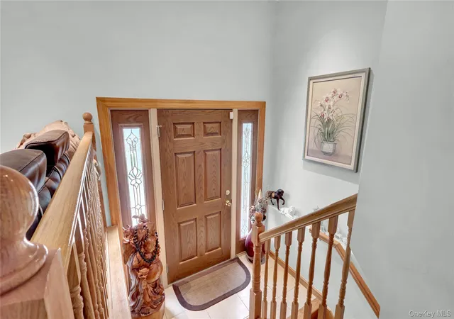 Photo 4 of Sale Pending at 125 Marcus Ave, North Hempstead, NY 11040 | MLS# 976811 | Listing updated on 2026-09-01