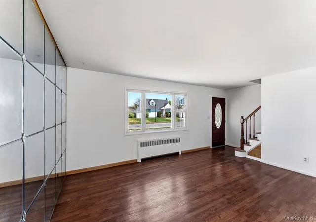 4th image of 712 Park Ave, Hempstead, NY 11553 | MLS# 976821