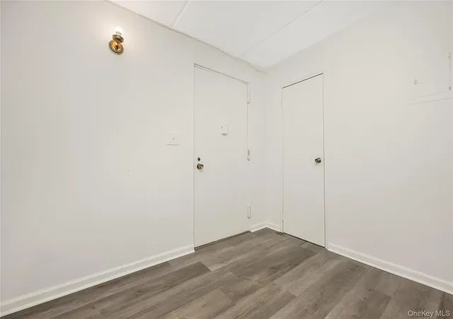 Homes for sale in North Hempstead, NY | 135 Post Ave #1O, North Hempstead, NY 11590 | MLS# 976822
