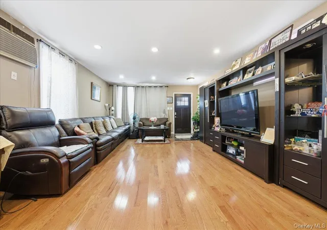 3rd image of 13041 120Th St, South Ozone Park, NY 11420 | MLS# 976954