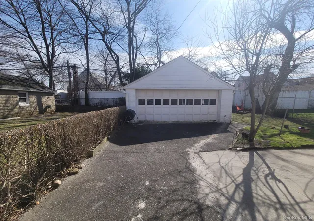Photo 2 of Single family home for sale at 22726 113th Drive, New York, NY 11429 | MLS# 976976 | Listing updated on 2026-08-31