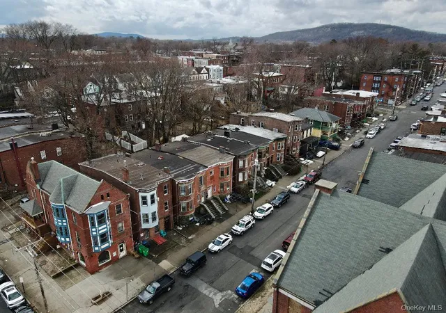 2nd image of 95 Renwick St #2, Newburgh, NY 12550 | MLS# 976979