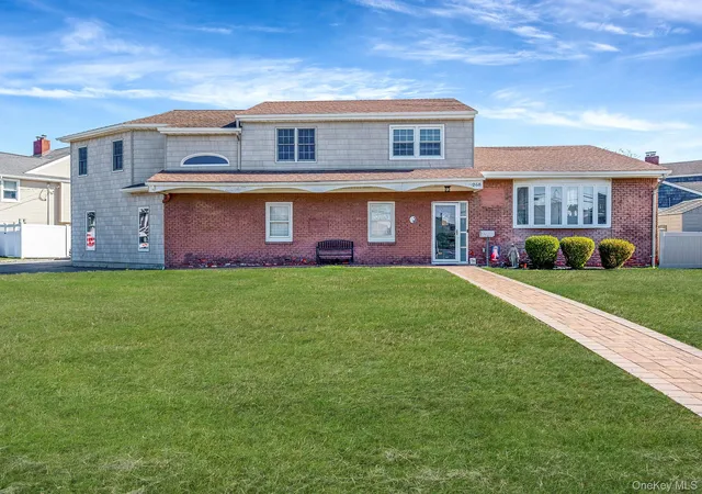 Photo 1 of Sale Pending at 268 W Shore Dr, Oyster Bay, NY 11758 | MLS# 977039 | Listing updated on 2026-09-19