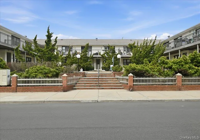 1st image of 65 W Broadway #8B, Long Beach, NY 11561 | MLS# 977142