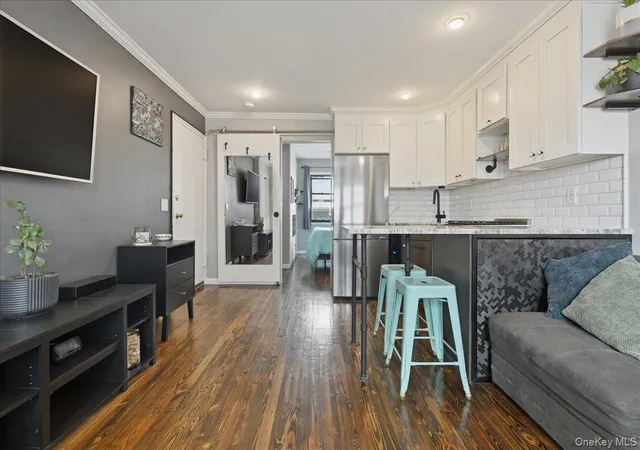 3rd image of 65 W Broadway #8B, Long Beach, NY 11561 | MLS# 977142