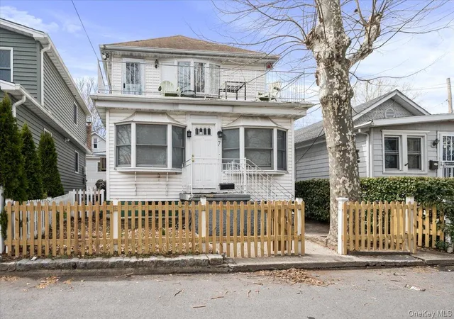 1st image of 7 Poplar Ave #7, New York, NY 10465 | MLS# 977189