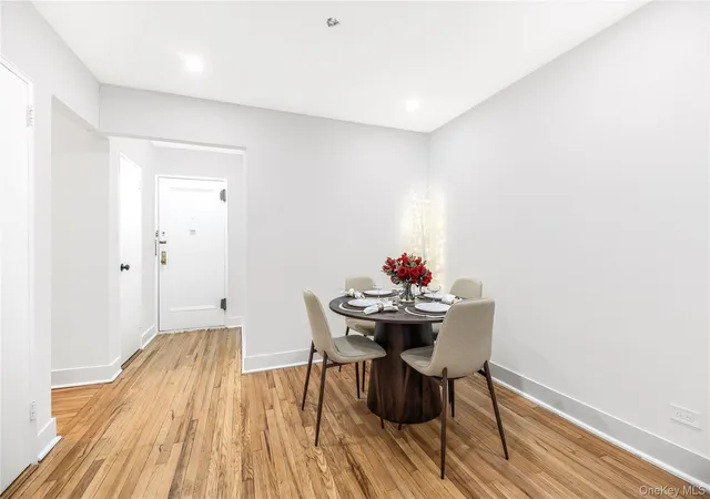 5th image of 525 W 235Th St #3F, Bronx, NY 10463 | MLS# 977300