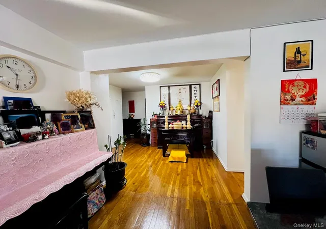 3rd image of 80-35 Springfield Blvd #2M, Queens Village, NY 11427 | MLS# 977308